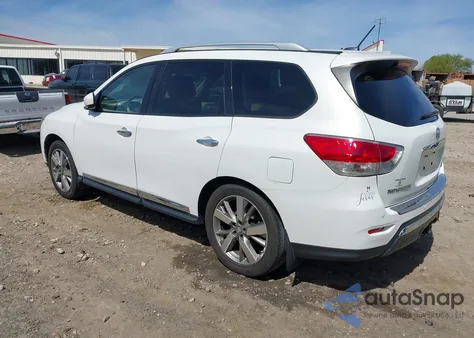 2014 Nissan Pathfinder Platinum из США, поврежденный, VIN 5N1AR2MN4EC703744